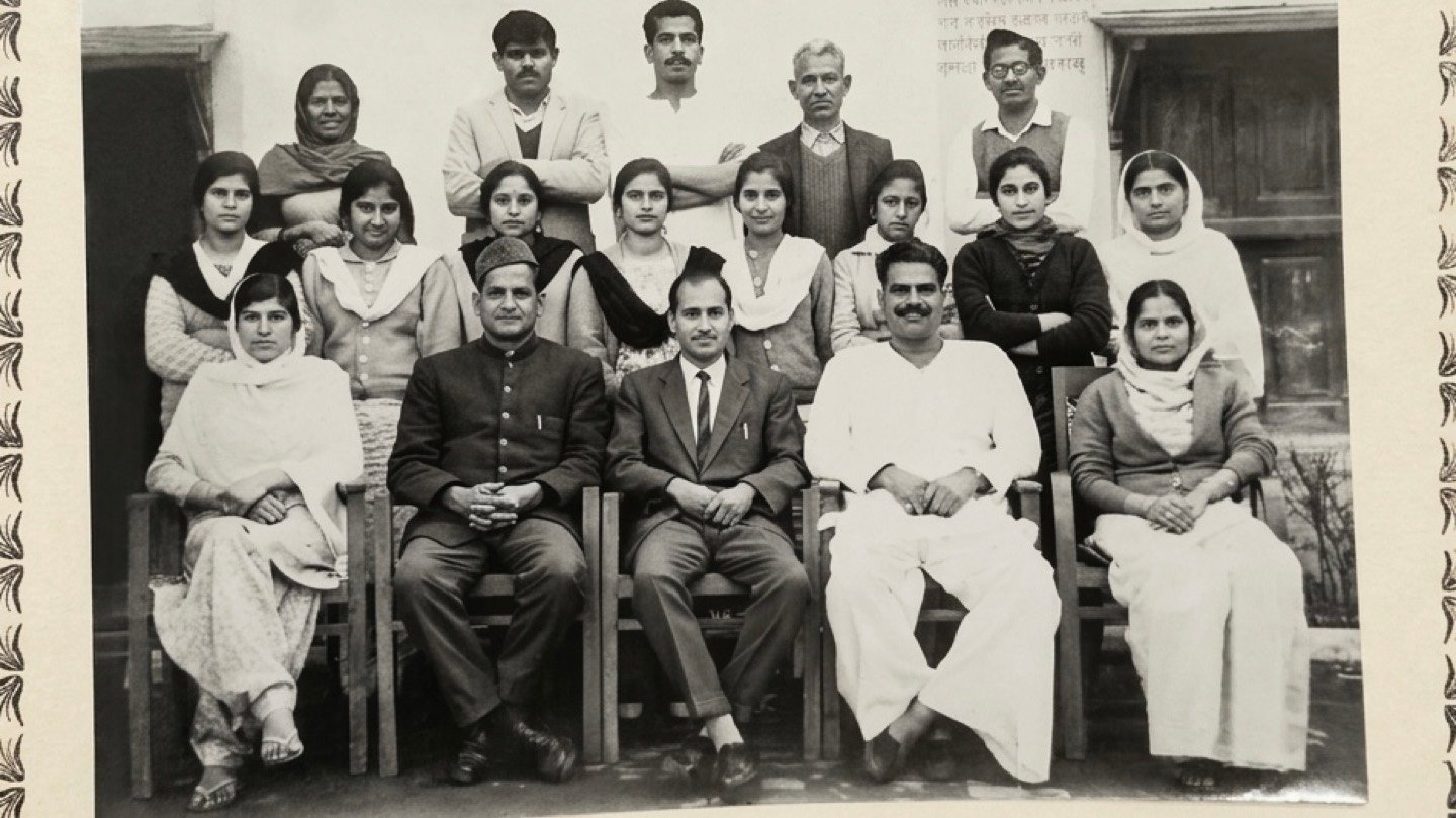 Oriental Academy teachers and staff of an earlier generation